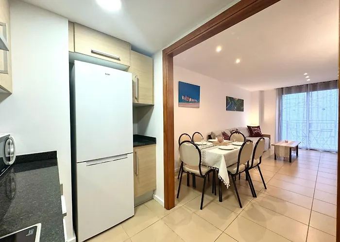 Coastal Trimar アパート *